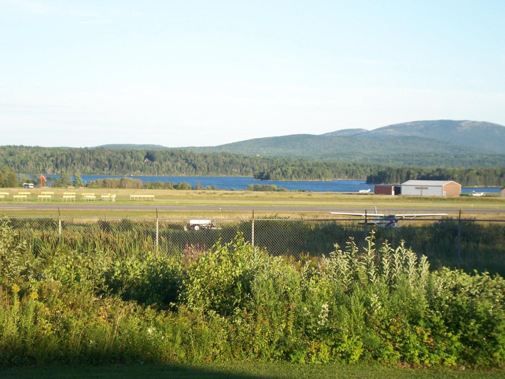 Acadia Sunrise Motel Trenton Eksteriør billede